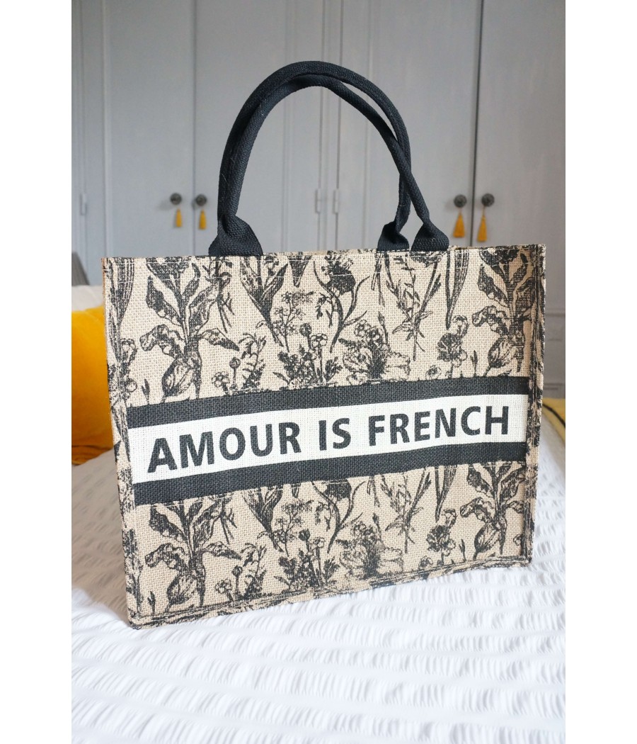 AMOUR IS FRENCH - GRAND SAC...